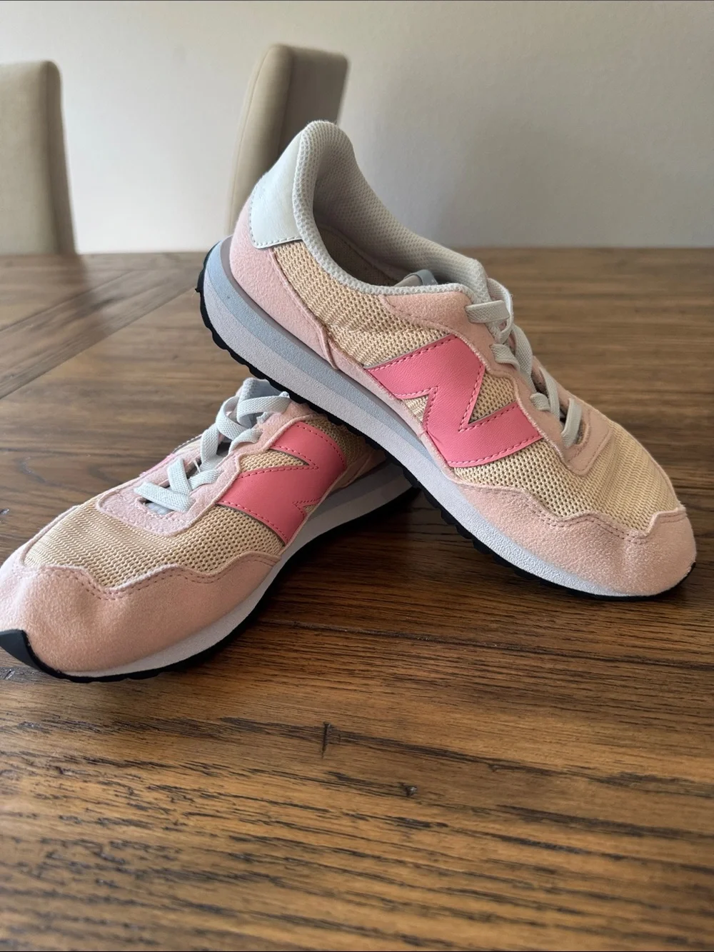 Kids New Balance 237 Pink Sneakers